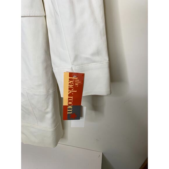 Magaschoni Collection Womens Size 10 White Jacket Long Coat Patch Pockets - Picture 4 of 9